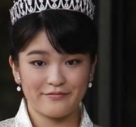 Die japanische Prinzessin Mako mit ihrem Verlobten Kei Komuro