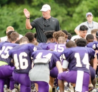 John Small mit seinem American-Football-Team