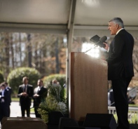 Franklin Graham sprach bei der Beerdigung seines Vaters Billy.