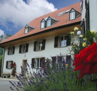 Das historische Gebude Kilchzimmer bei Langenbruck BL kann erworben werden.