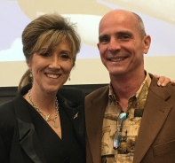 Tammie Jo Shults mit ihrem Mann