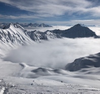 Schneebedeckte Berggipfel