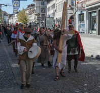 Passionszug durch die Stadt