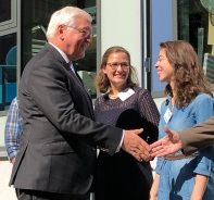  Bundesprsident Steinmeier bei der Ankunft vor der Hochschule 