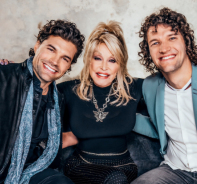 Dolly Parton und die Band For King and Country