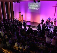 Jugendgottesdienst in der Allianz Schftland