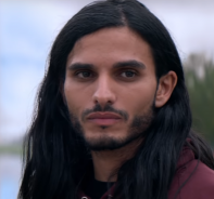 Mehdi Dehbi als Jesus in der Serie Messiah