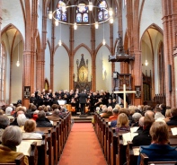 Wer in einer Kirchengemeinde aktiv ist, schtzt sich gegen Rechtsextremismus