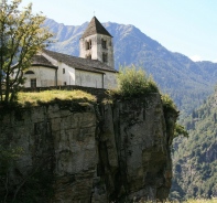 Kirche im Tessin