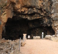 Grotte von Pan