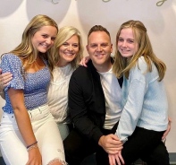 Matthew West mit seiner Familie