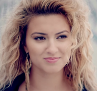 Tori Kelly