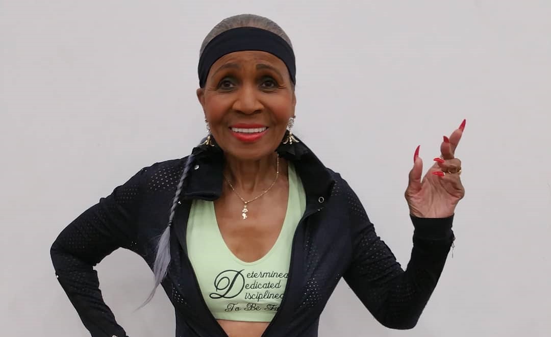 Ernestine Shepherd 84 Alteste Bodybuilderin Der Welt Ermutigt Uns Alle